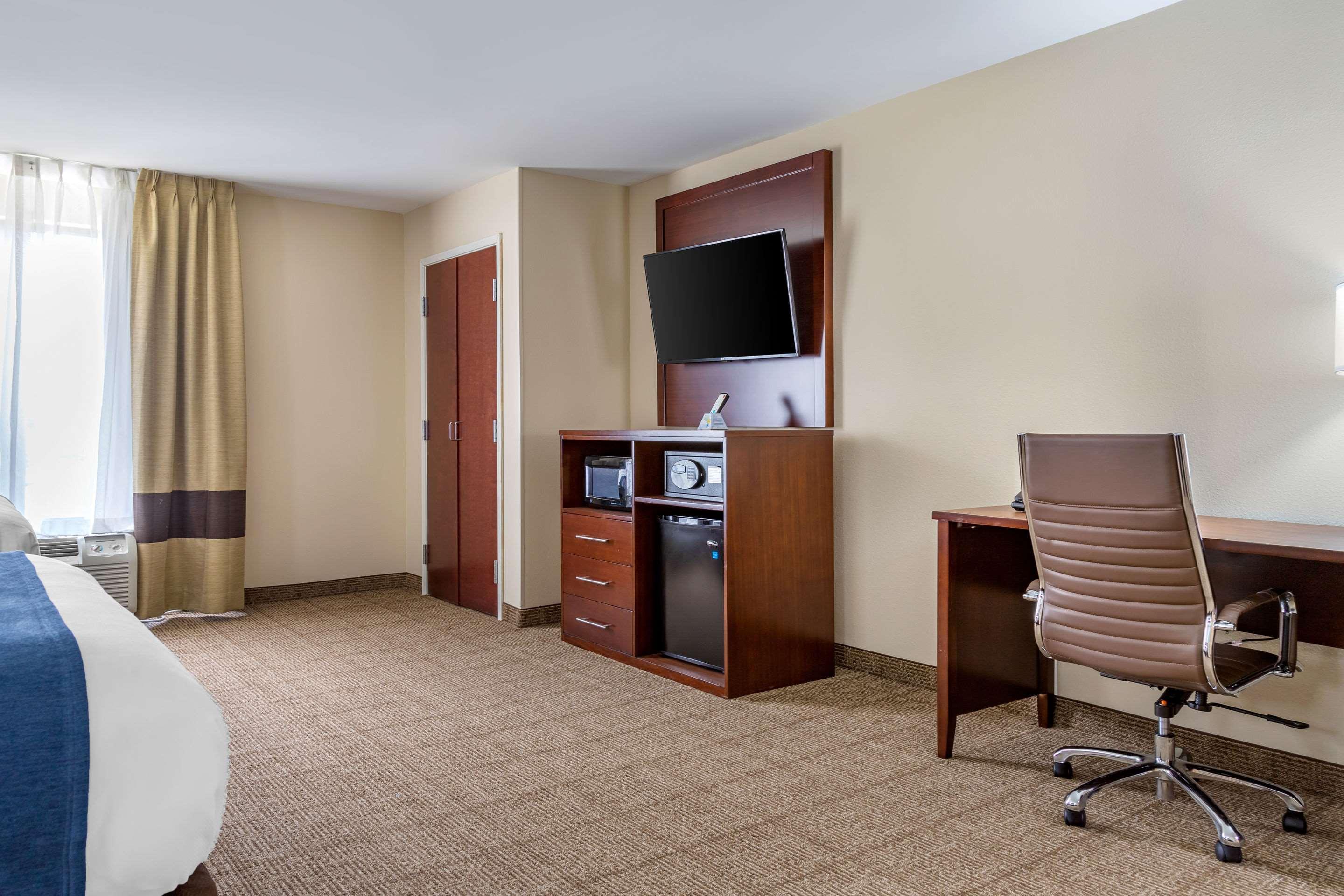 Comfort Suites Savannah Gateway I-95 Georgetown Екстериор снимка