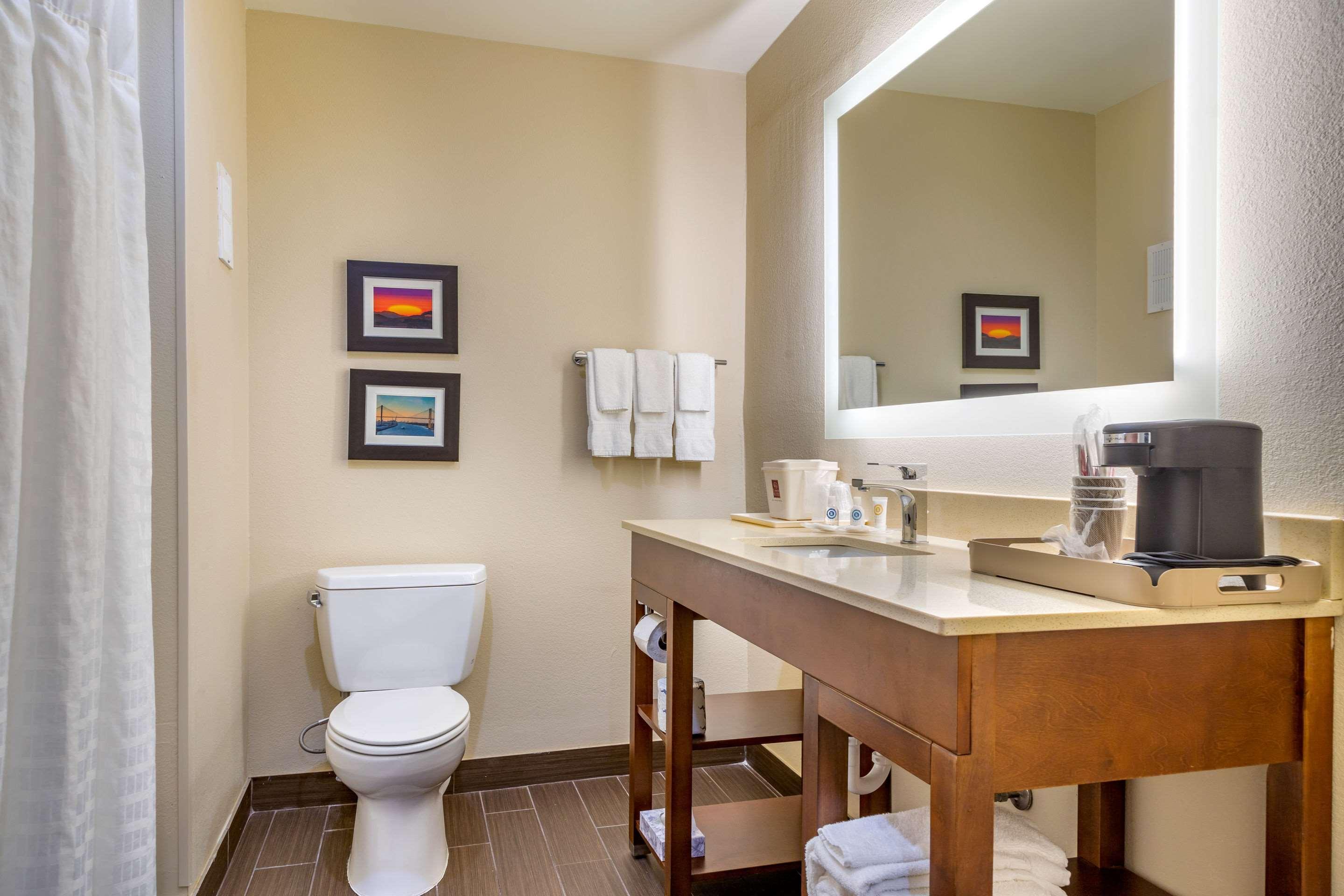 Comfort Suites Savannah Gateway I-95 Georgetown Екстериор снимка