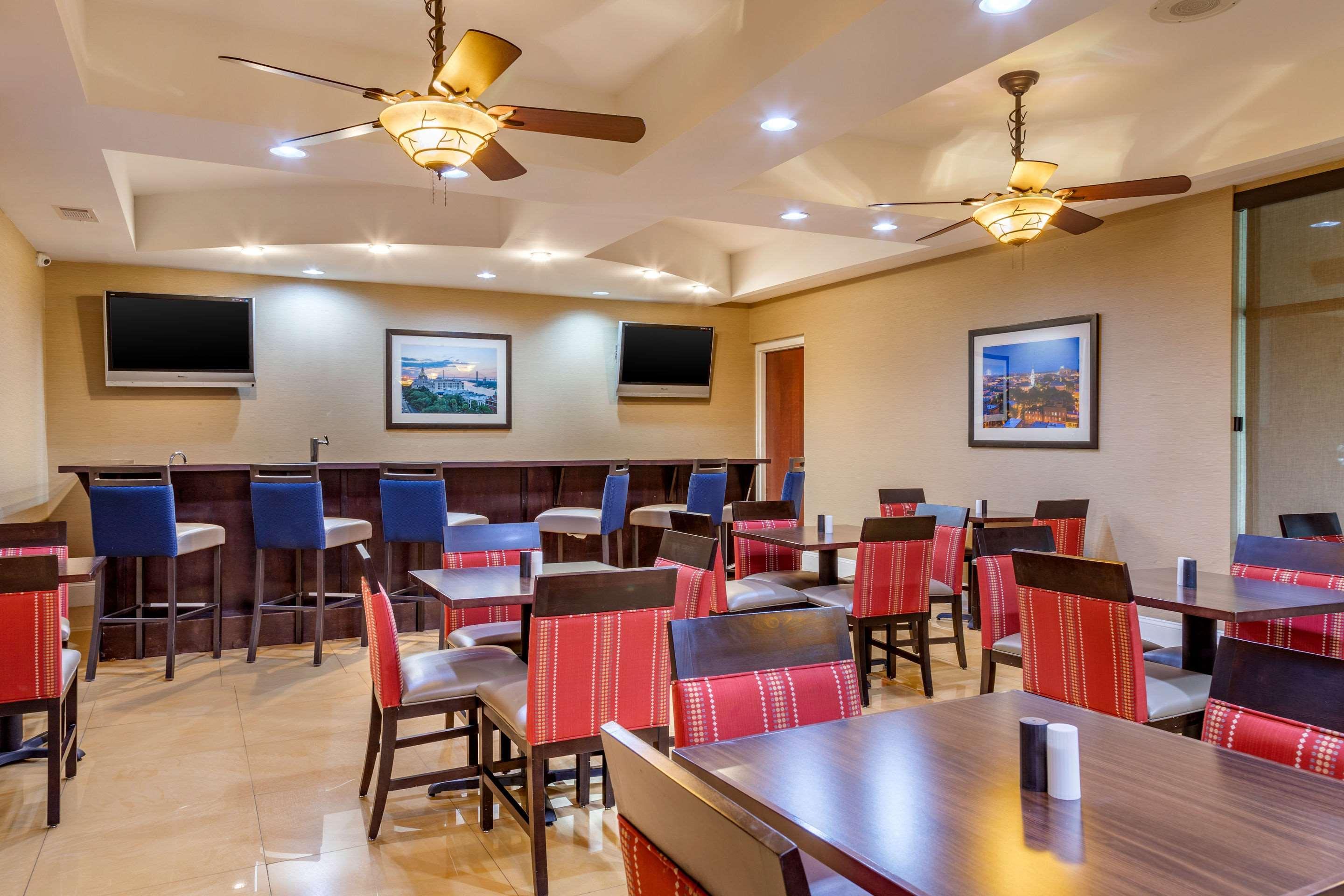 Comfort Suites Savannah Gateway I-95 Georgetown Екстериор снимка